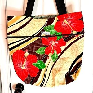 Reversible aloha print tote bag